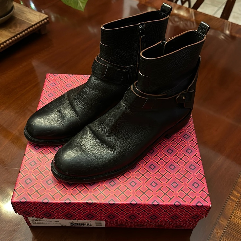 Tory Burch Boots